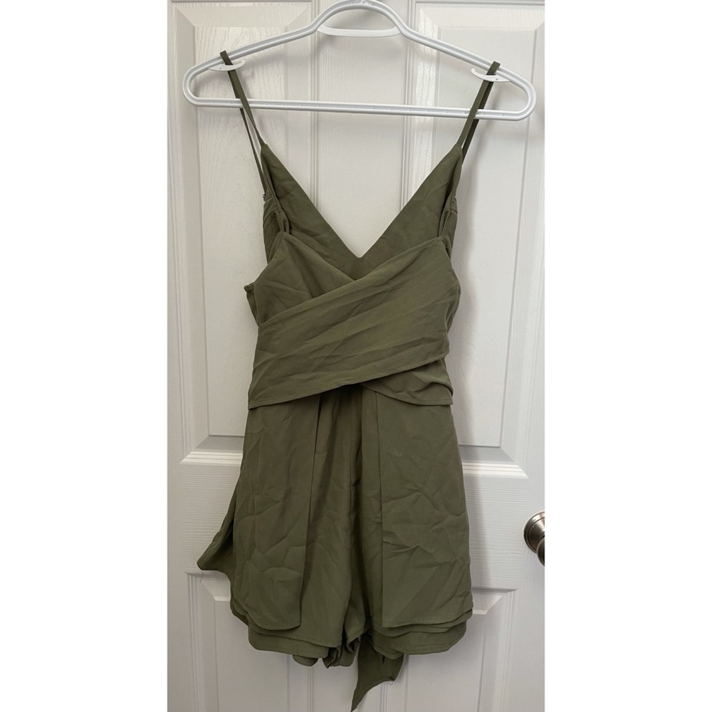 Here comes the Sun Romper NWT size large
